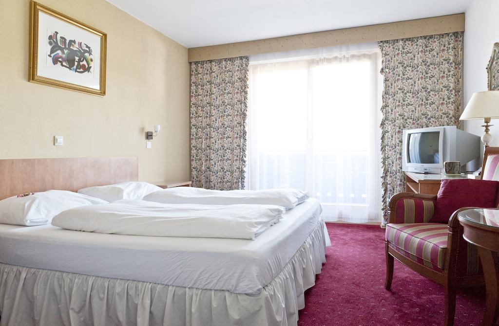 Hotel Alpenkrone ฟิลซ์โมส ห้อง รูปภาพ