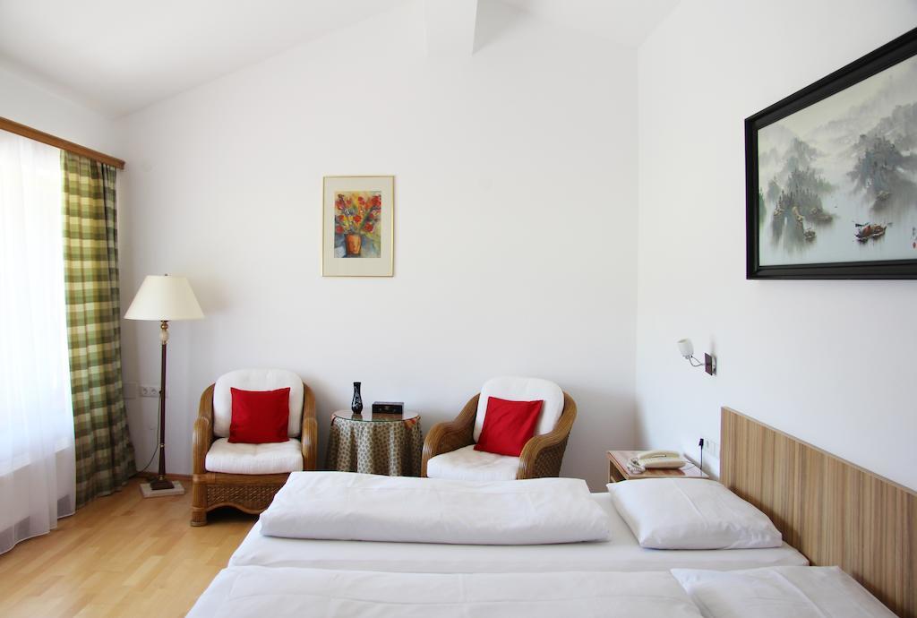 Hotel Alpenkrone ฟิลซ์โมส ภายนอก รูปภาพ